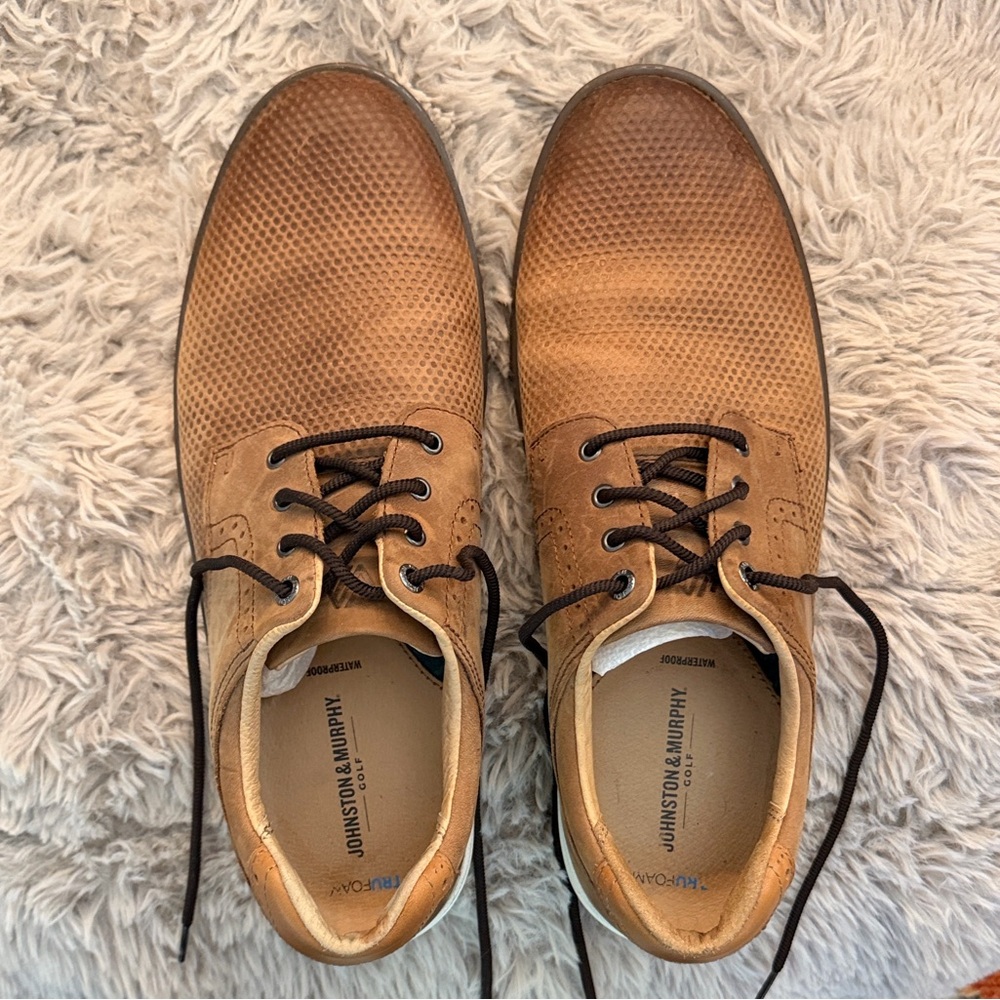 Johnston & Murphy Golf Men's Tan Suede Lace-Up Sneakers Waterproof